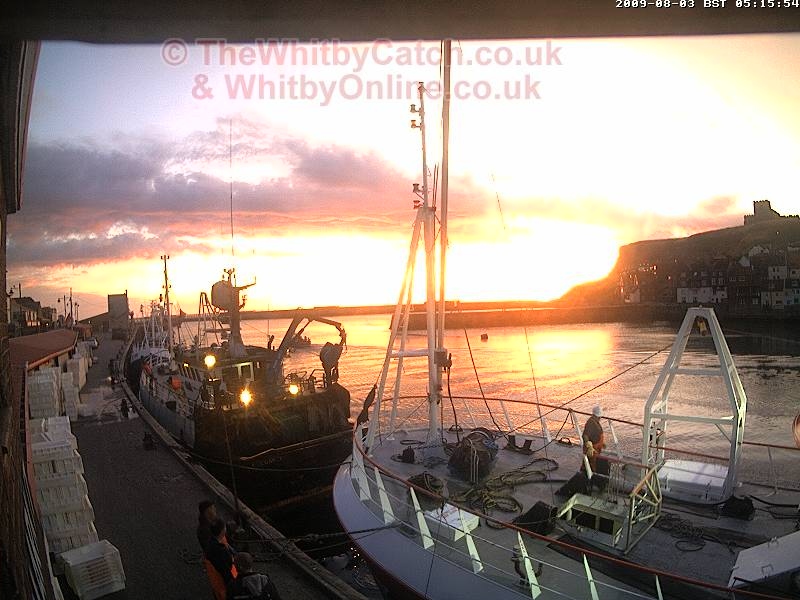 Whitby Mon 3rd August 2009 05:15.