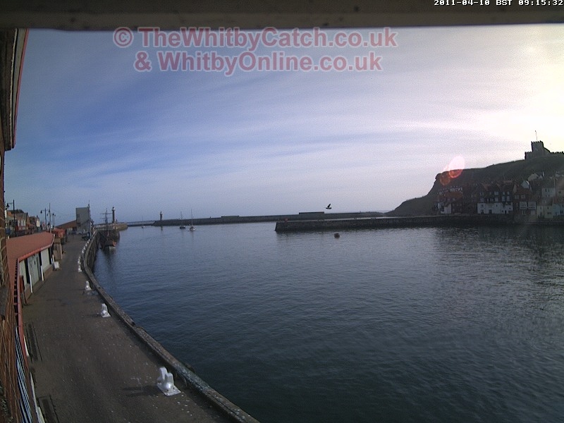 Whitby Sun 10th April 2011 09:05.