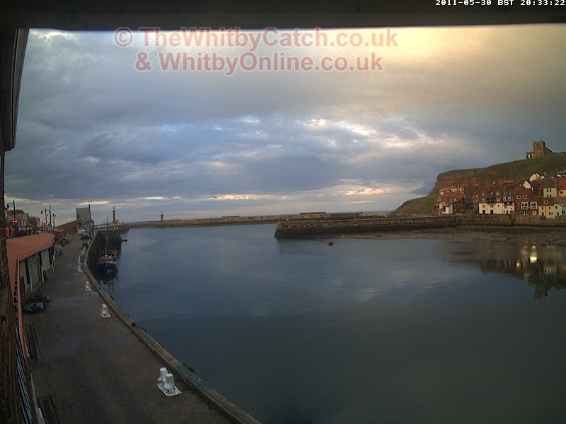 Whitby Mon 30th May 2011 20:22.