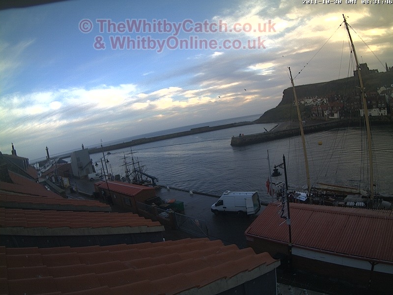 Whitby Sun 30th October 2011 08:18.
