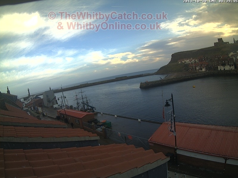 Whitby Sun 30th October 2011 08:26.