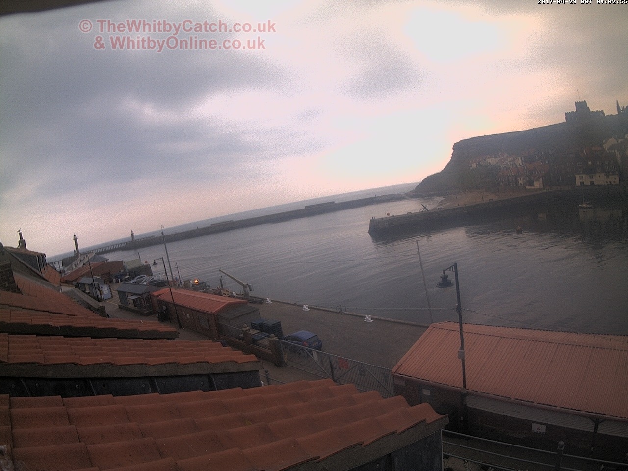 Whitby Sat 29th April 2017 09:03.