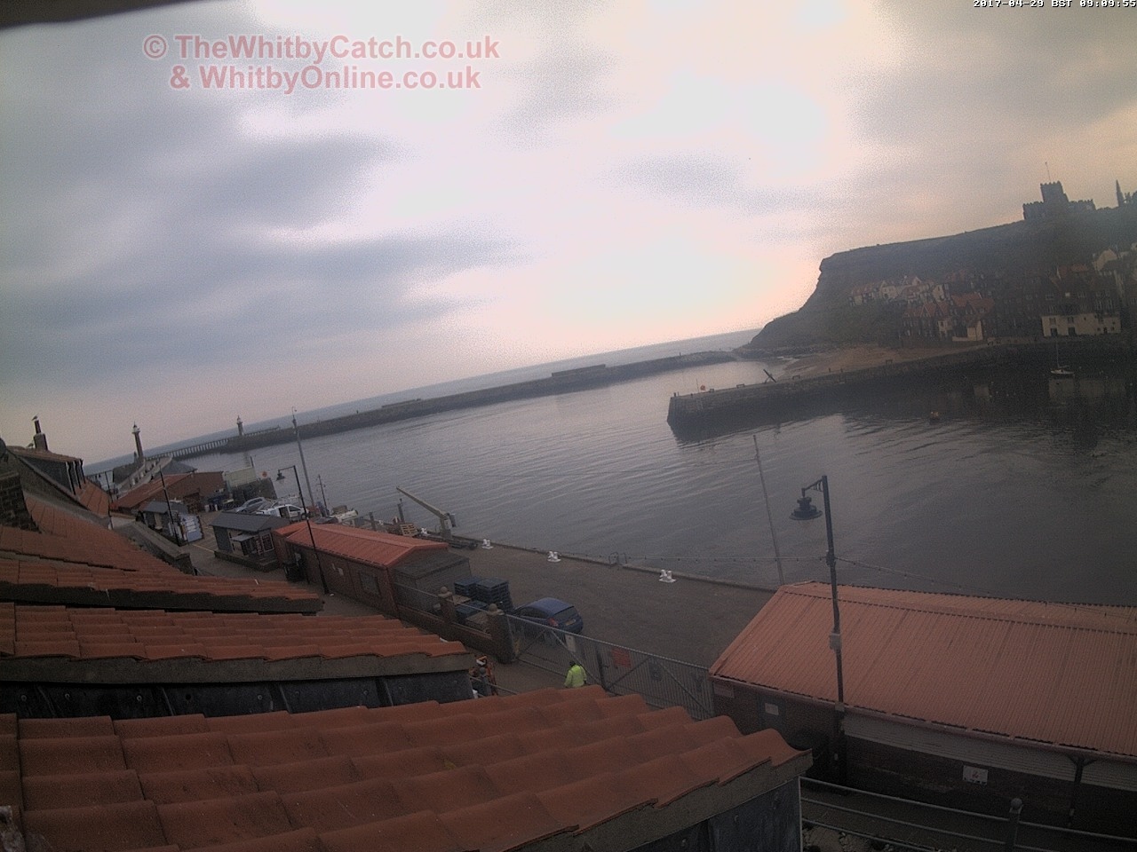 Whitby Sat 29th April 2017 09:10.