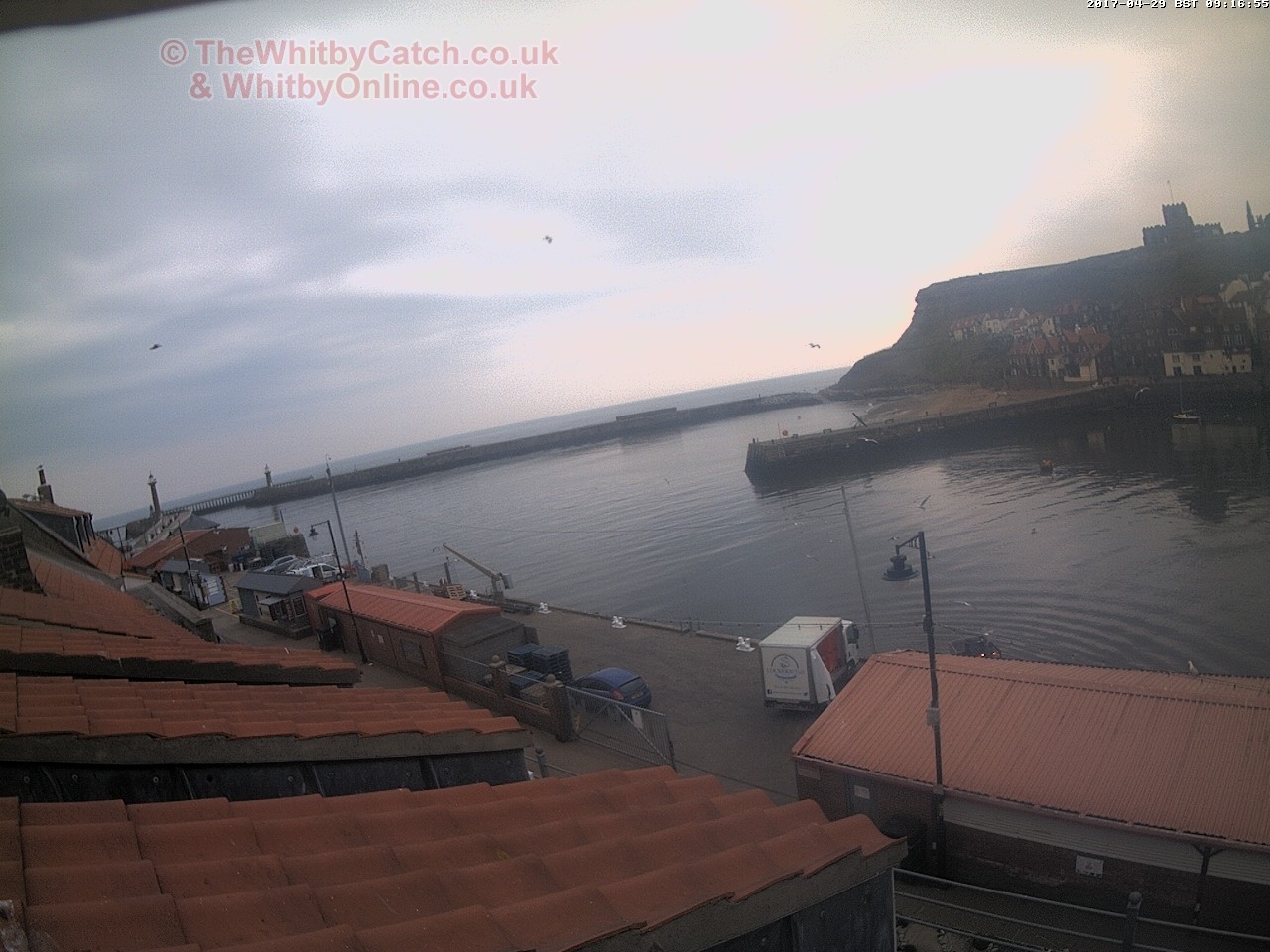 Whitby Sat 29th April 2017 09:17.