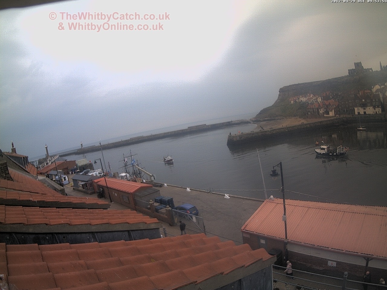 Whitby Sat 29th April 2017 09:54.