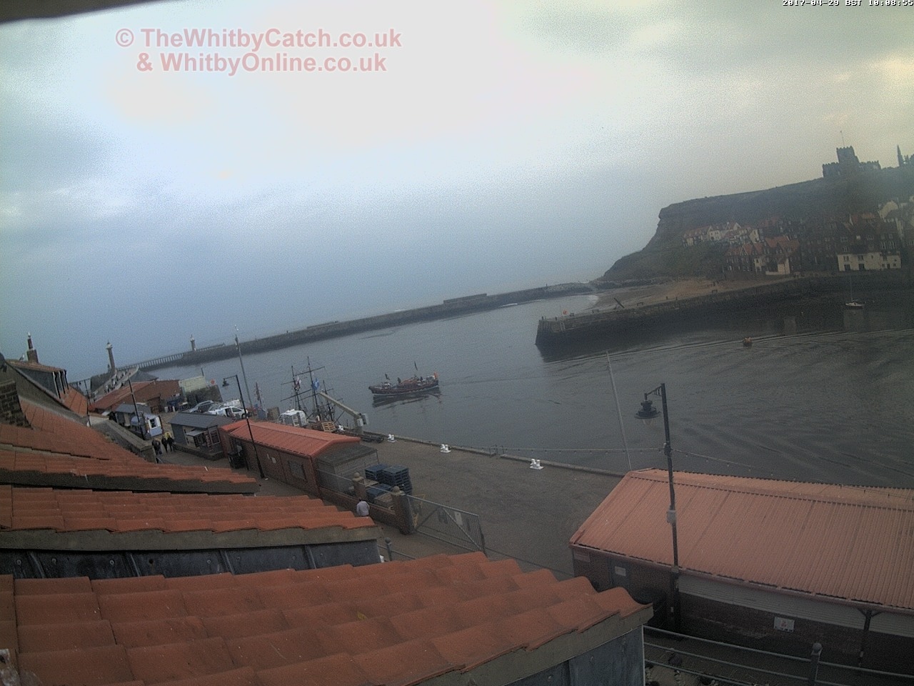 Whitby Sat 29th April 2017 10:09.