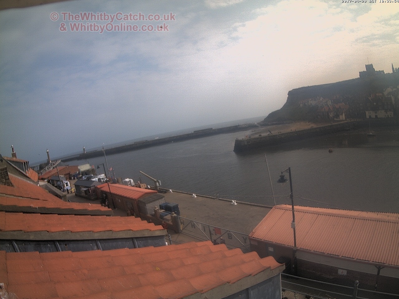Whitby Sat 29th April 2017 10:34.