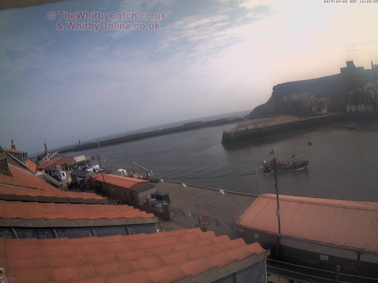 Whitby Sat 29th April 2017 10:39.