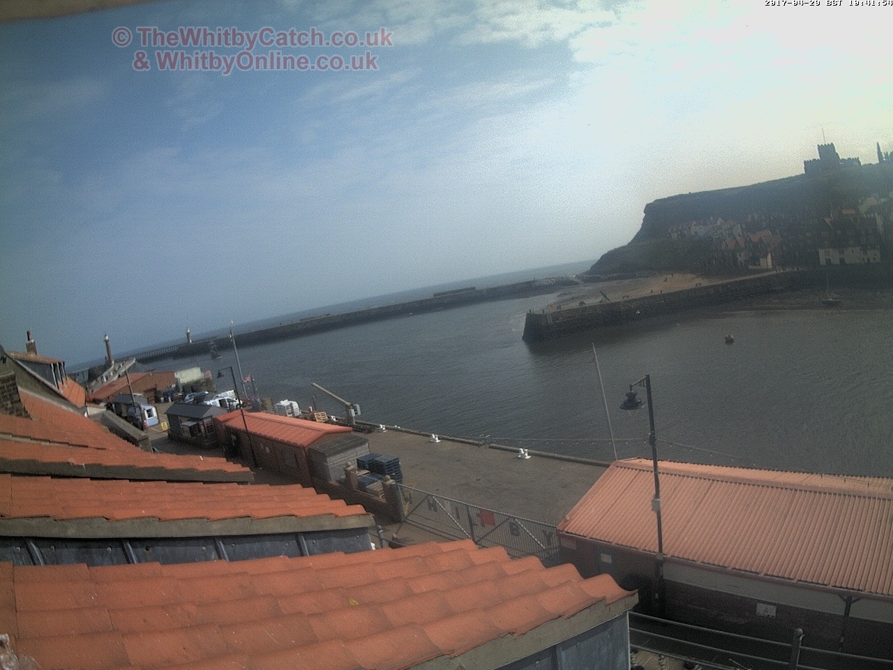 Whitby Sat 29th April 2017 10:42.