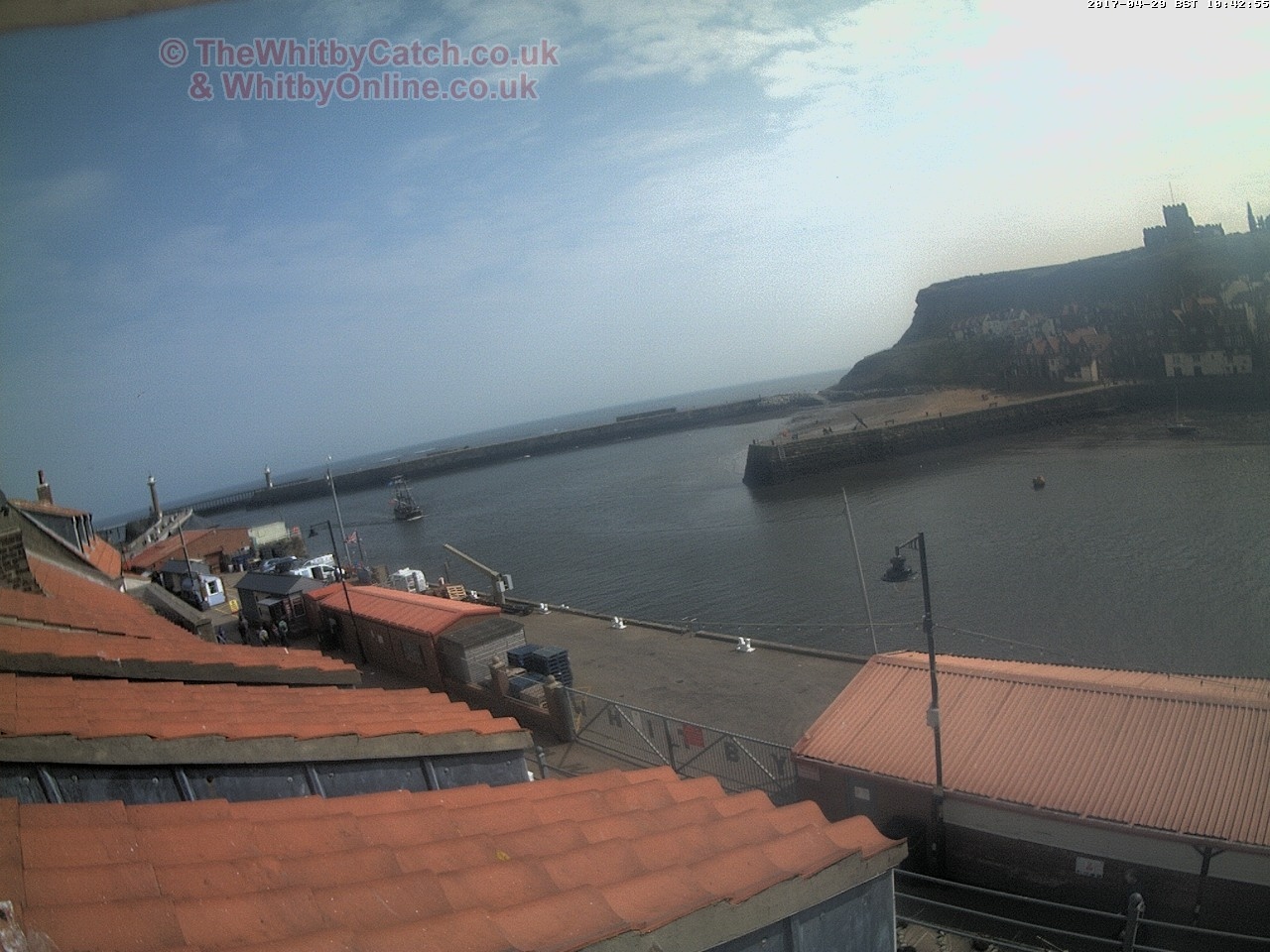 Whitby Sat 29th April 2017 10:43.