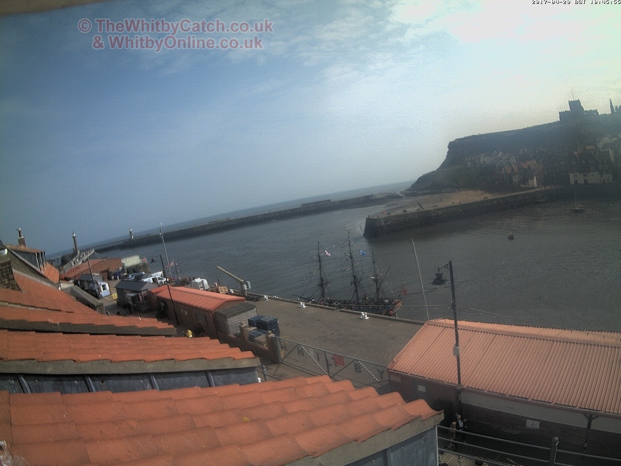 Whitby Sat 29th April 2017 10:46.