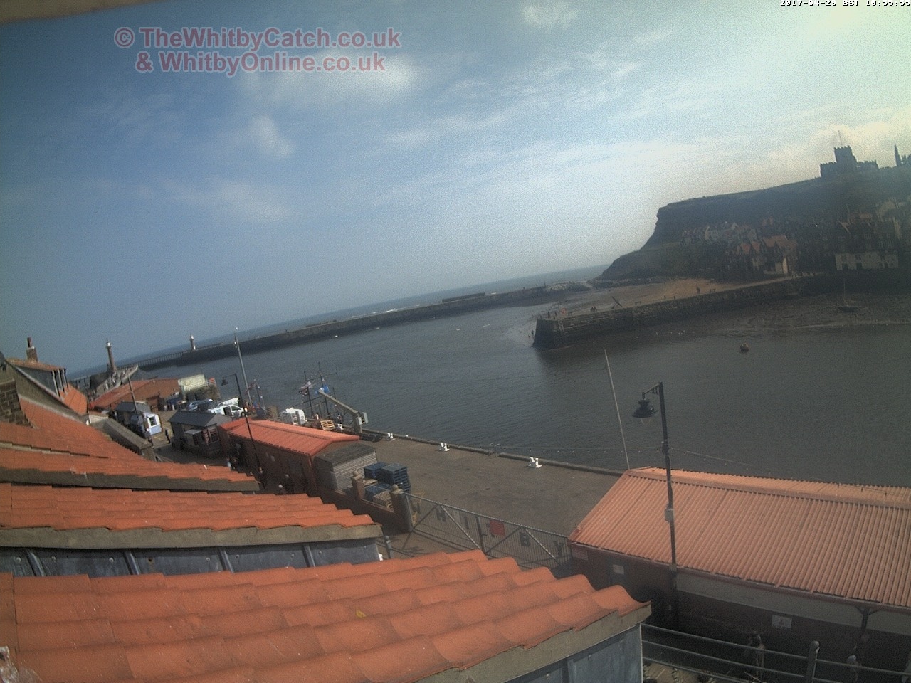 Whitby Sat 29th April 2017 10:56.