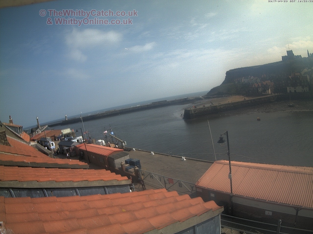 Whitby Sat 29th April 2017 10:57.