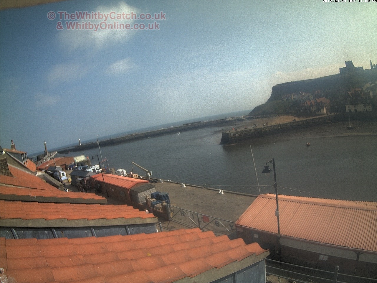 Whitby Sat 29th April 2017 11:05.