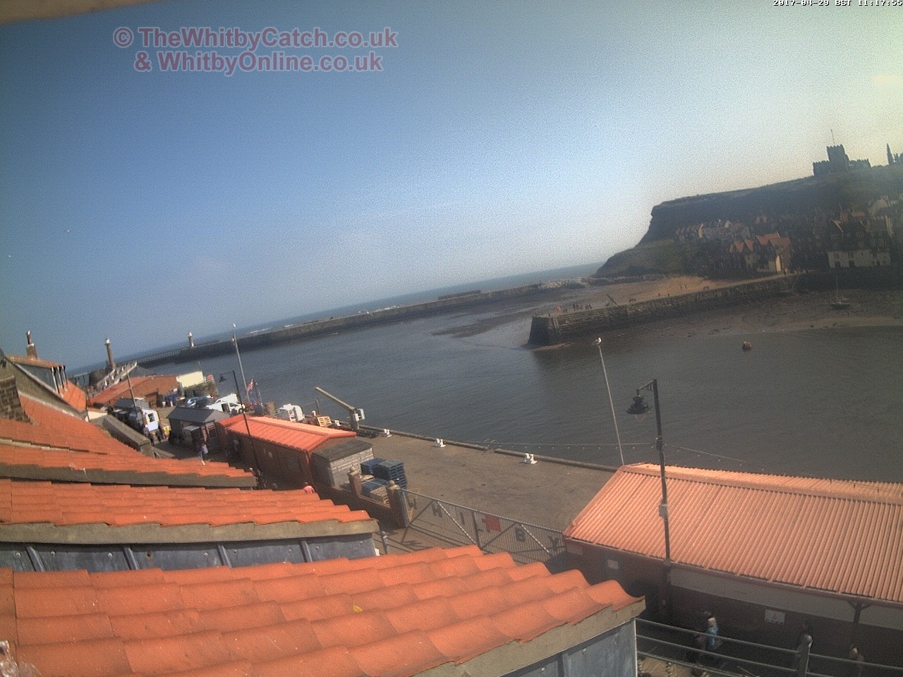 Whitby Sat 29th April 2017 11:18.
