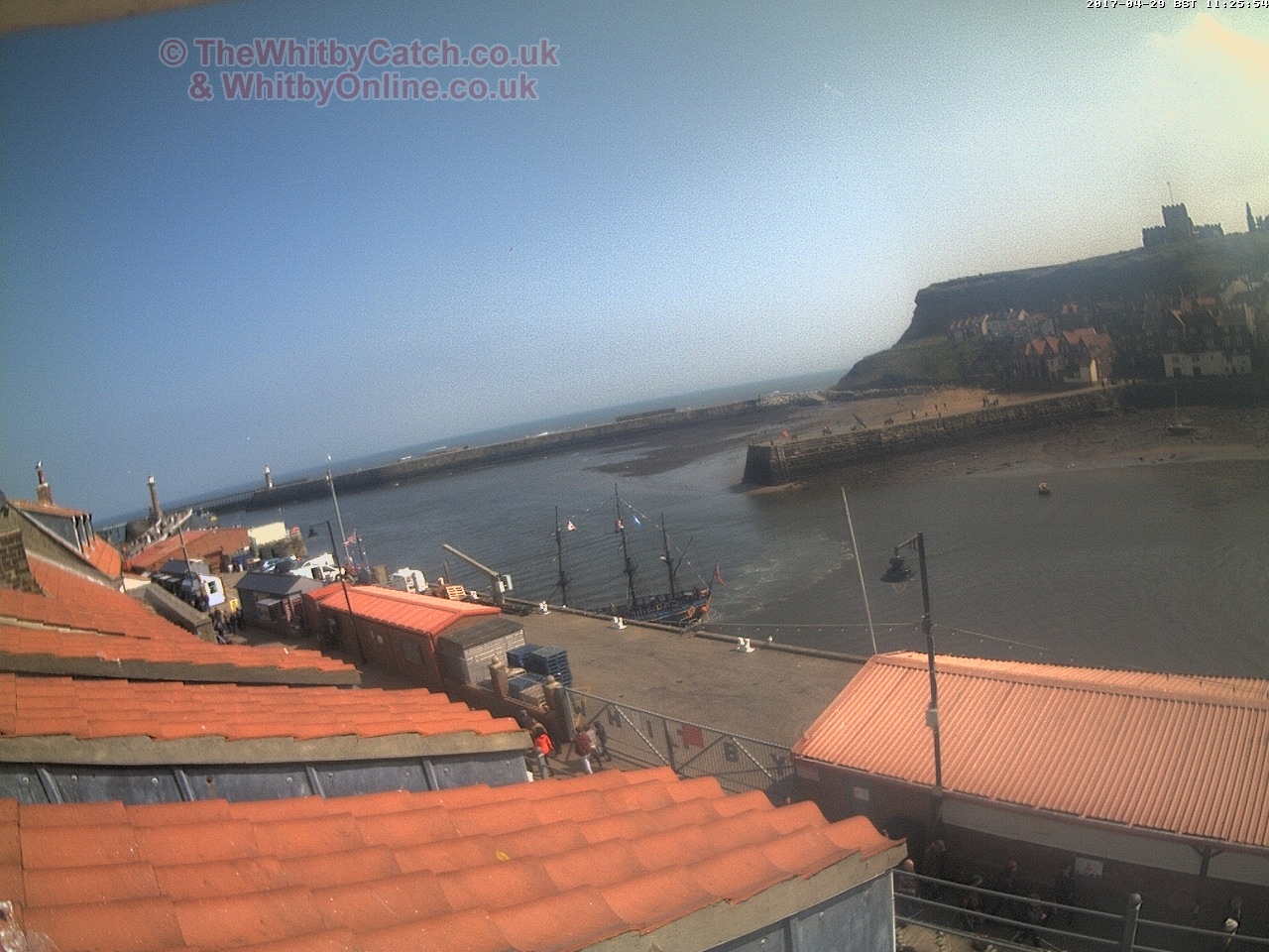 Whitby Sat 29th April 2017 11:26.
