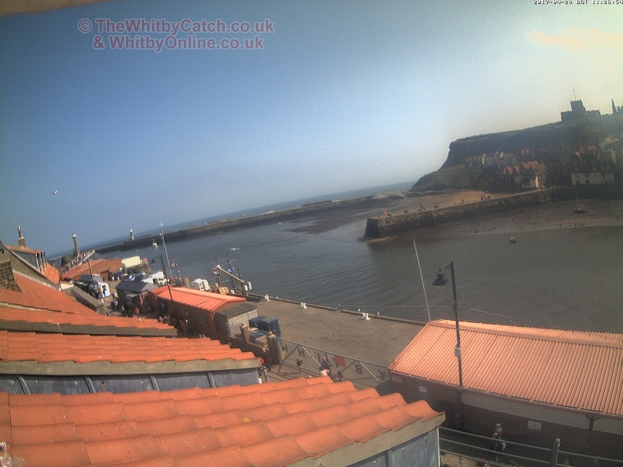 Whitby Sat 29th April 2017 11:27.