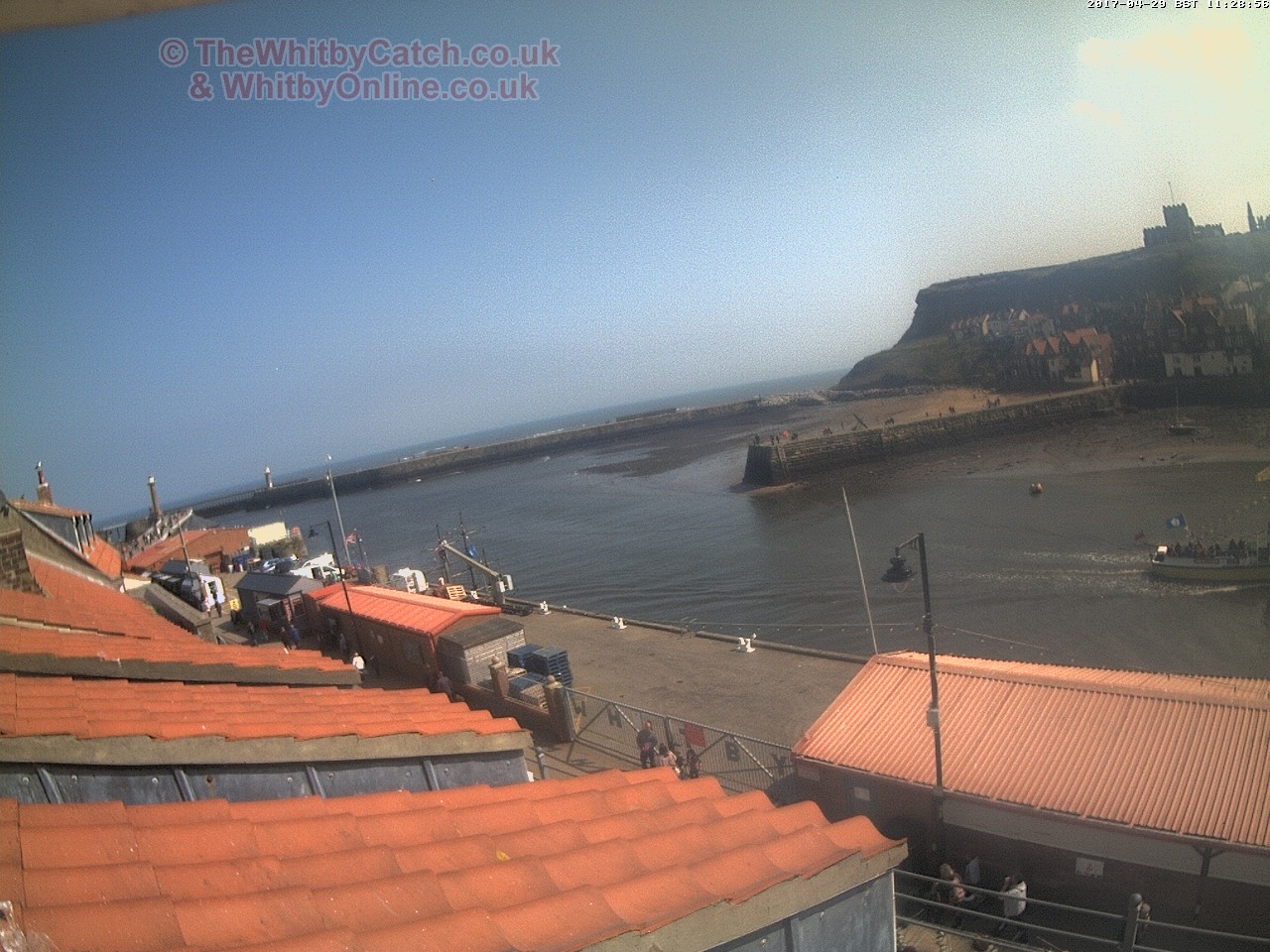 Whitby Sat 29th April 2017 11:29.