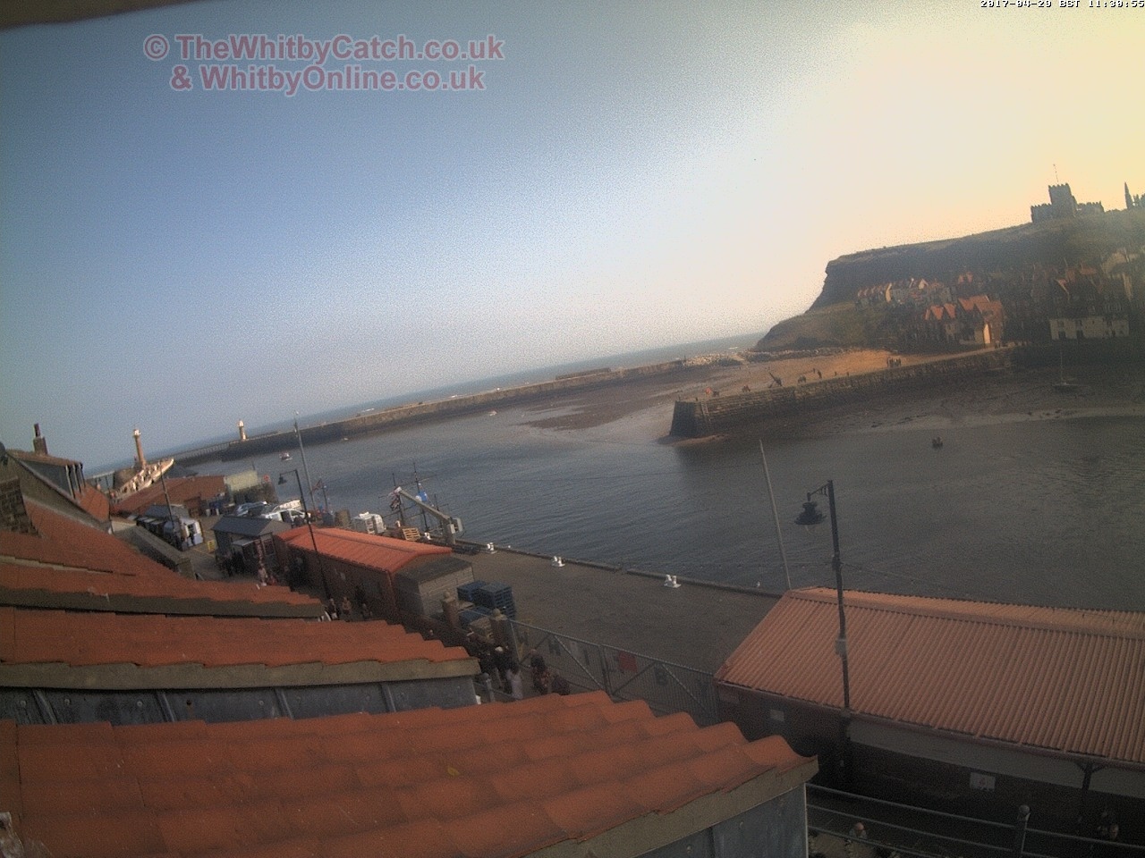 Whitby Sat 29th April 2017 11:31.