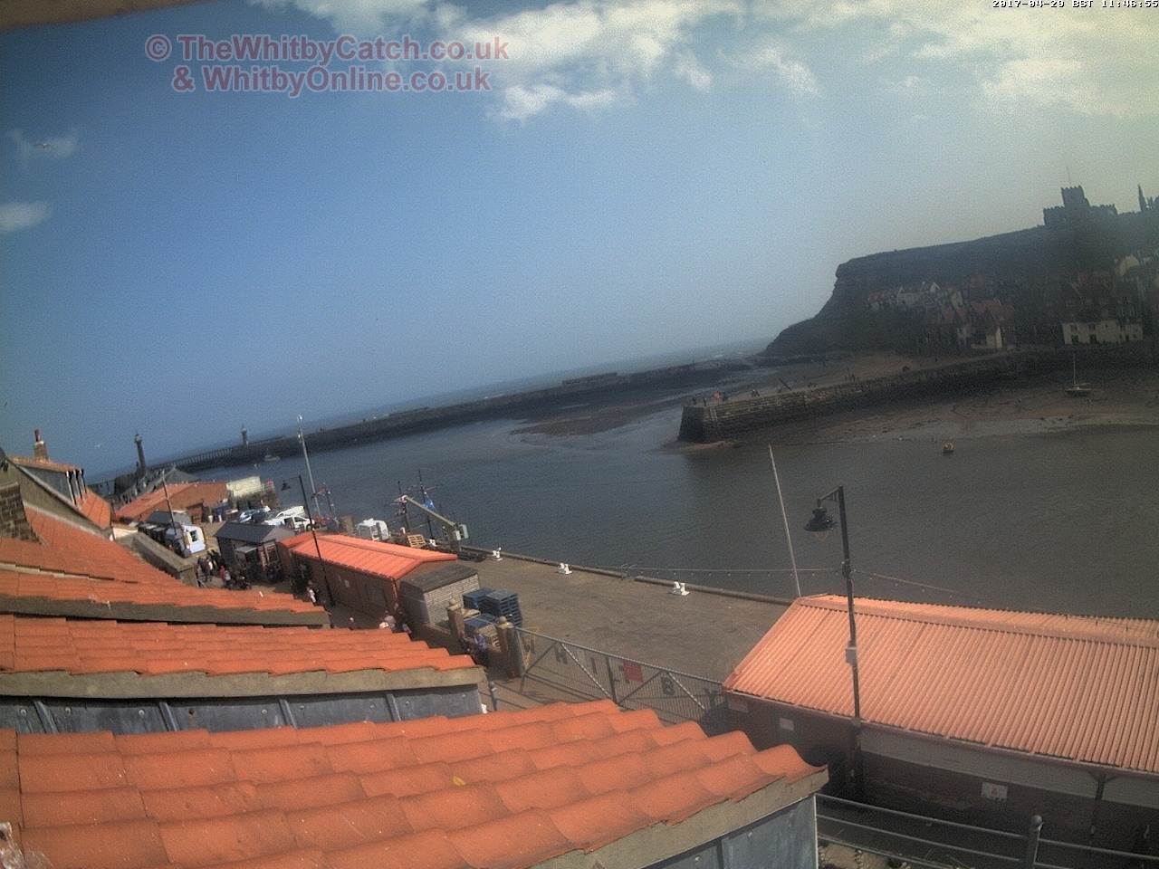 Whitby Sat 29th April 2017 11:47.
