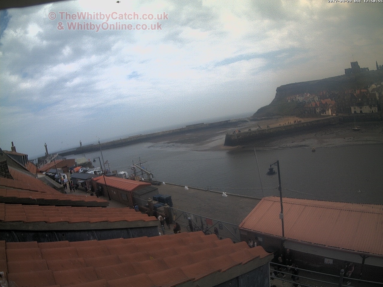 Whitby Sat 29th April 2017 12:51.