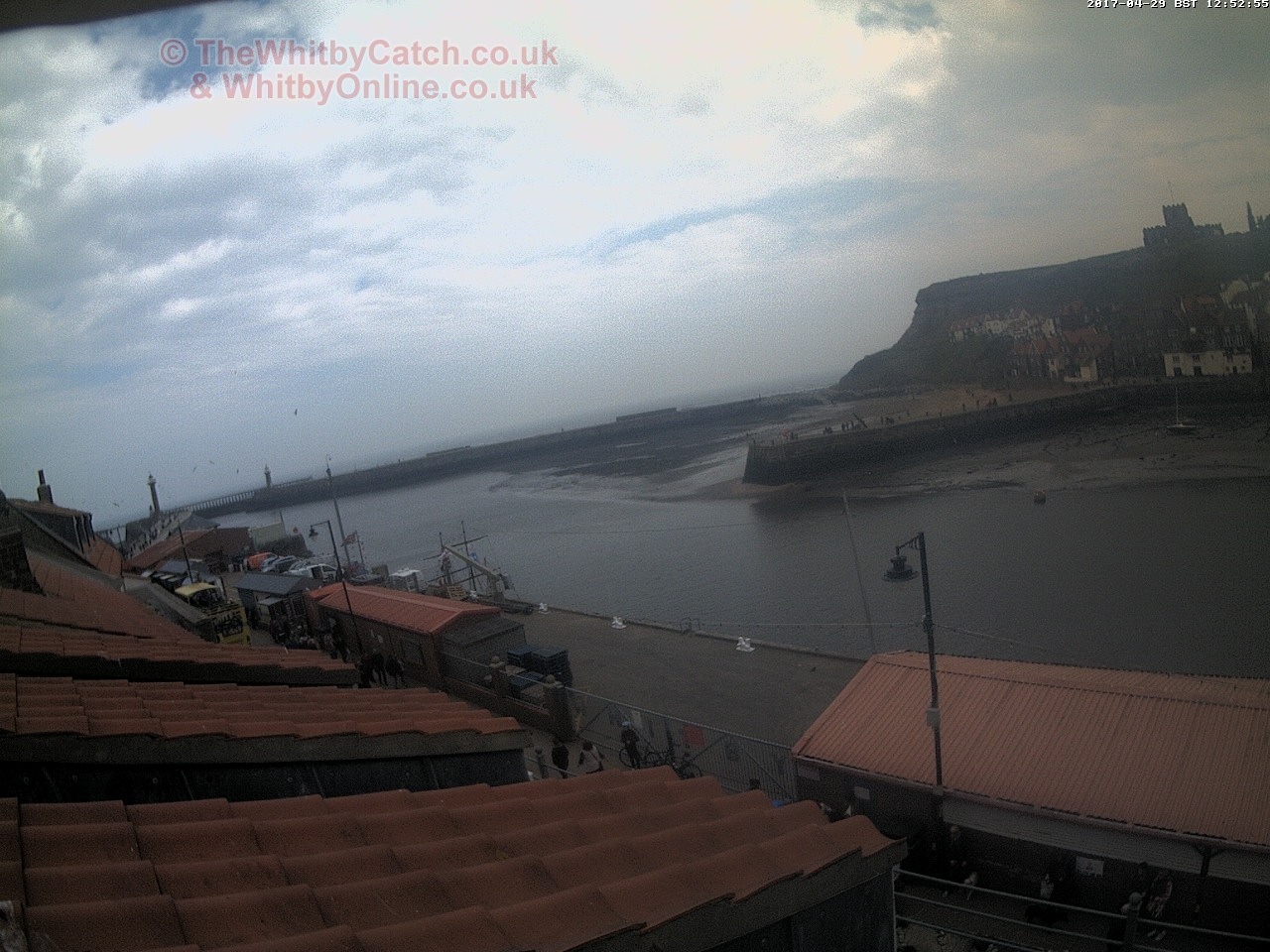 Whitby Sat 29th April 2017 12:53.