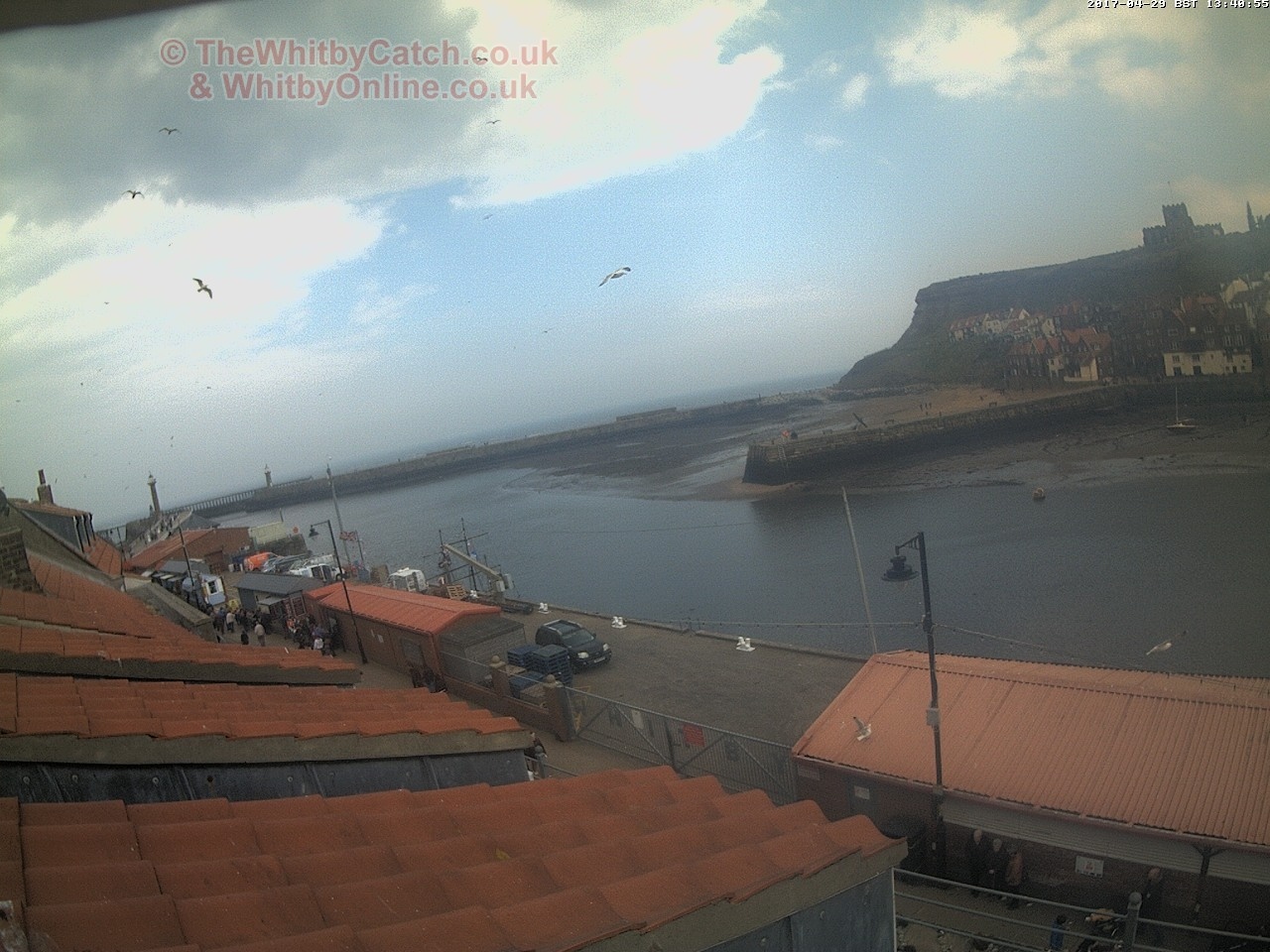 Whitby Sat 29th April 2017 13:41.