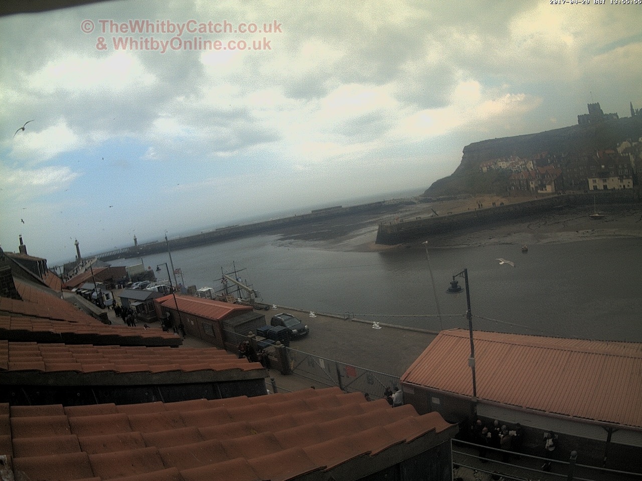 Whitby Sat 29th April 2017 13:56.