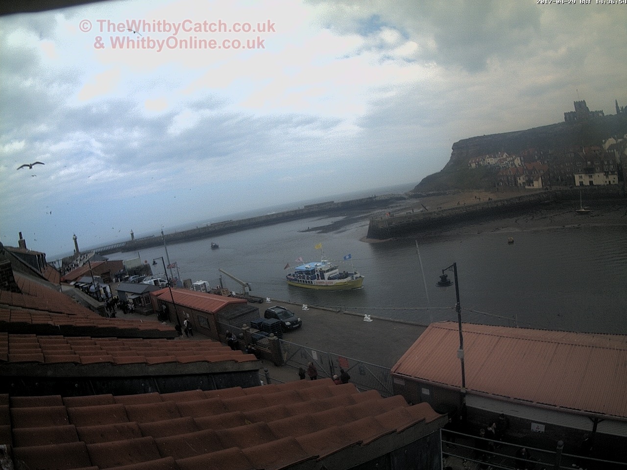 Whitby Sat 29th April 2017 14:37.