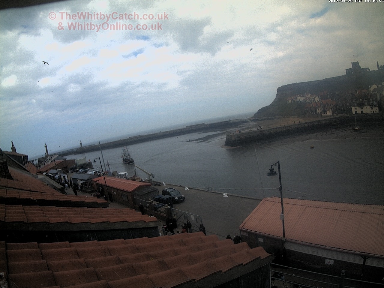 Whitby Sat 29th April 2017 14:40.