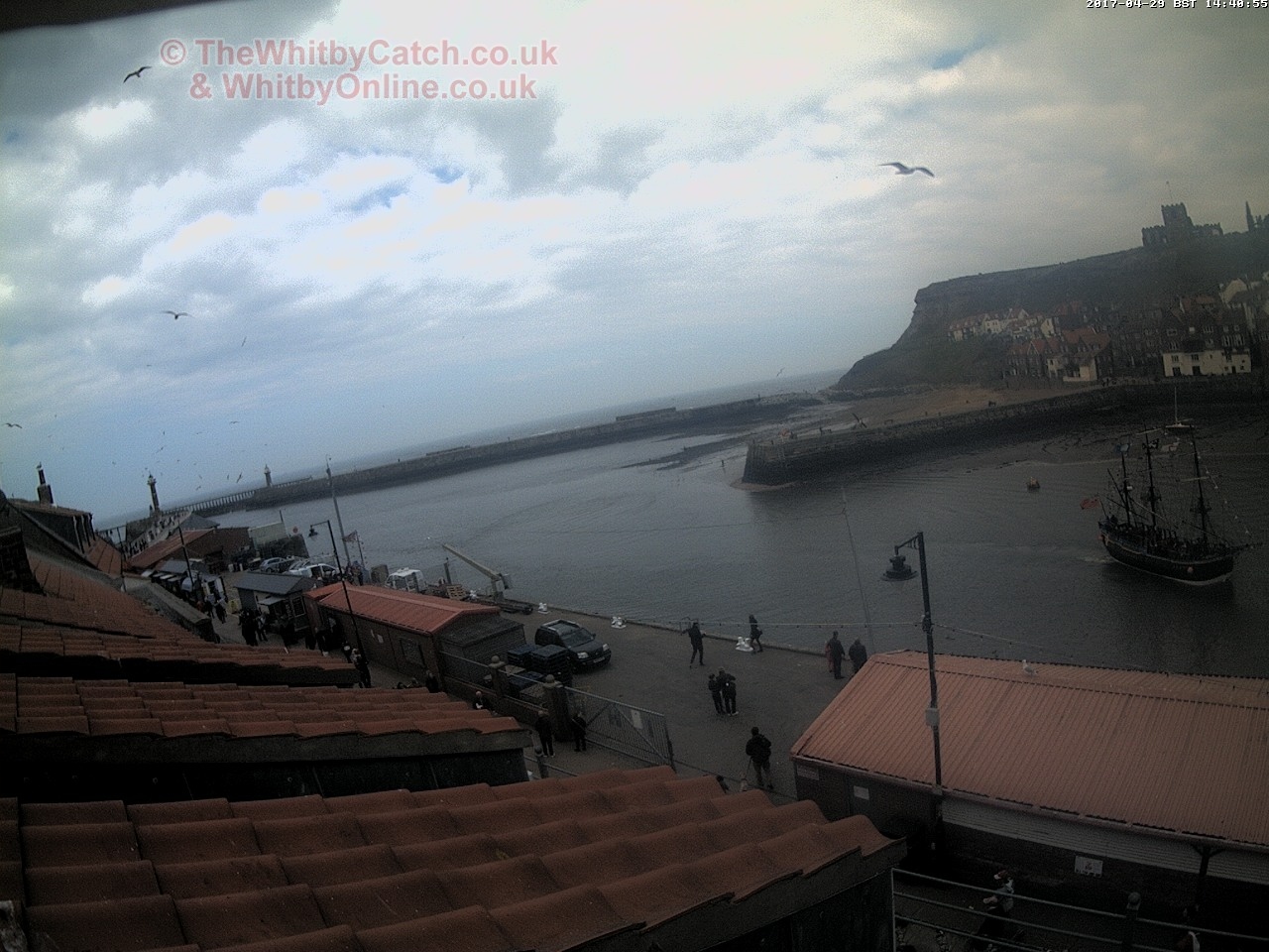 Whitby Sat 29th April 2017 14:41.