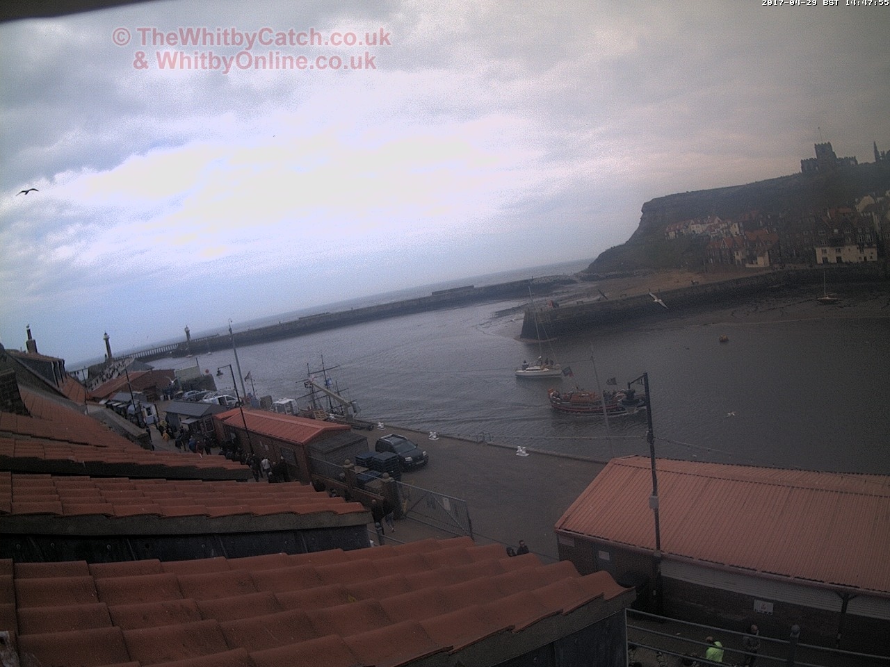 Whitby Sat 29th April 2017 14:48.