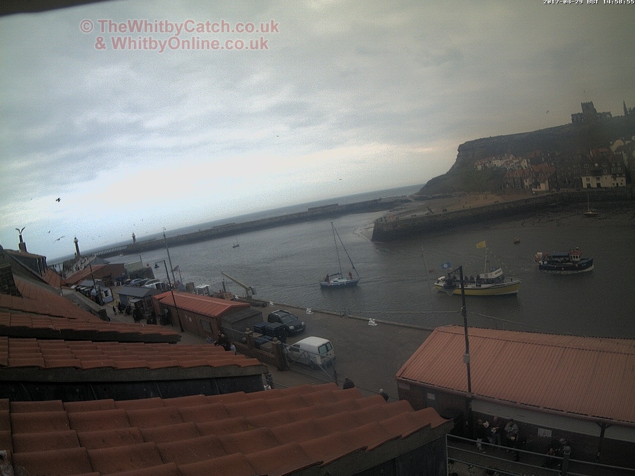 Whitby Sat 29th April 2017 14:59.