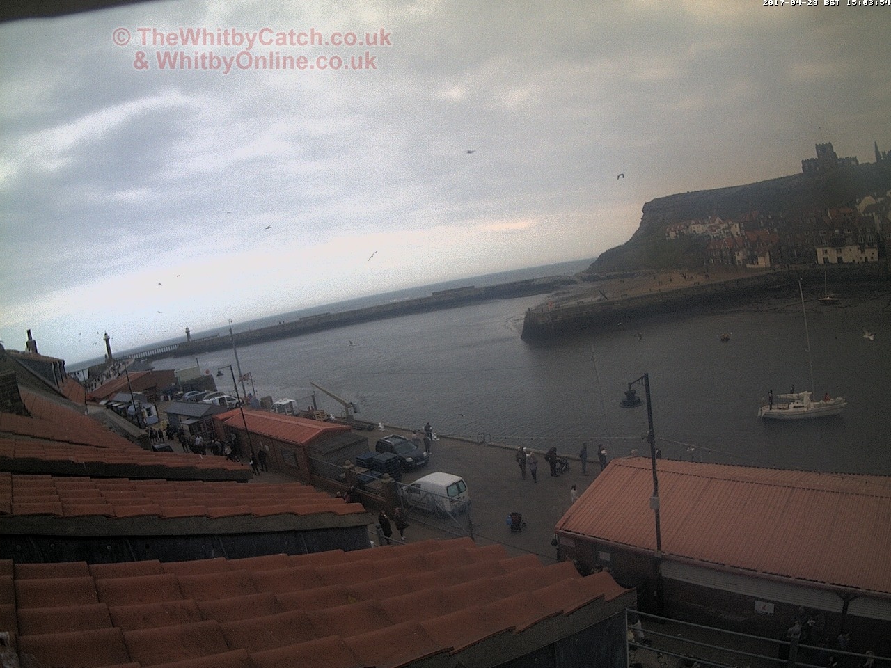Whitby Sat 29th April 2017 15:04.