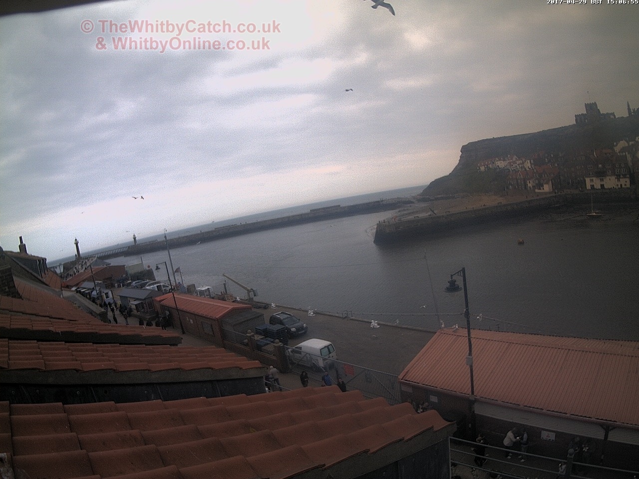 Whitby Sat 29th April 2017 15:07.