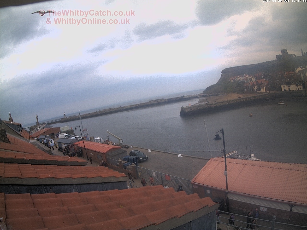 Whitby Sat 29th April 2017 15:32.