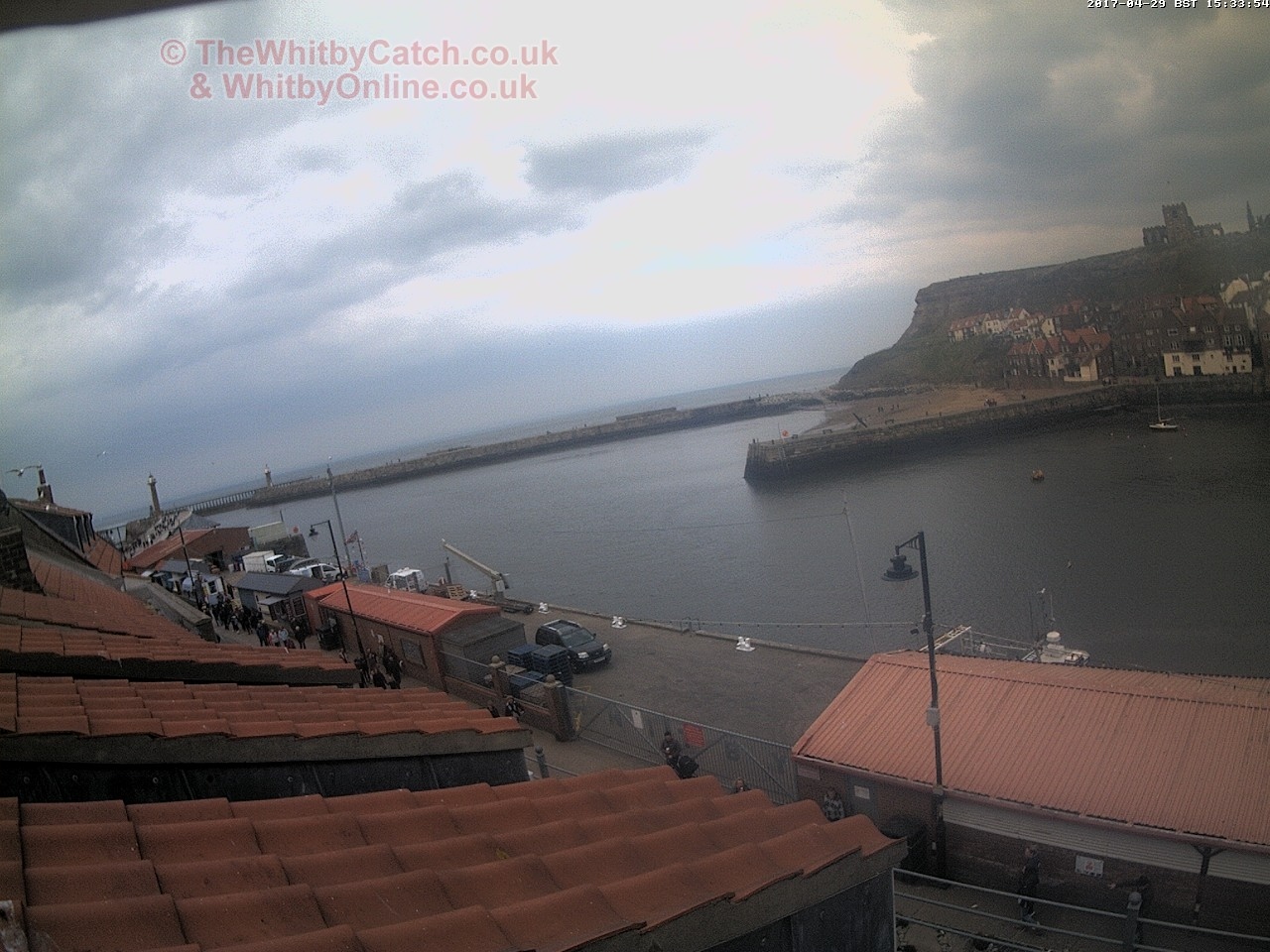 Whitby Sat 29th April 2017 15:34.