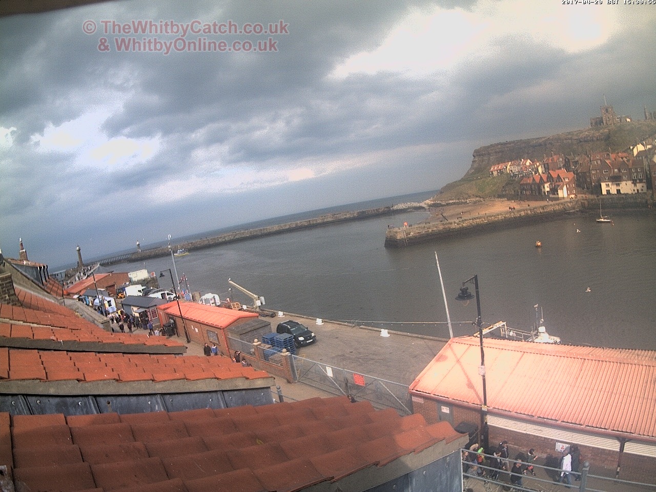 Whitby Sat 29th April 2017 15:40.