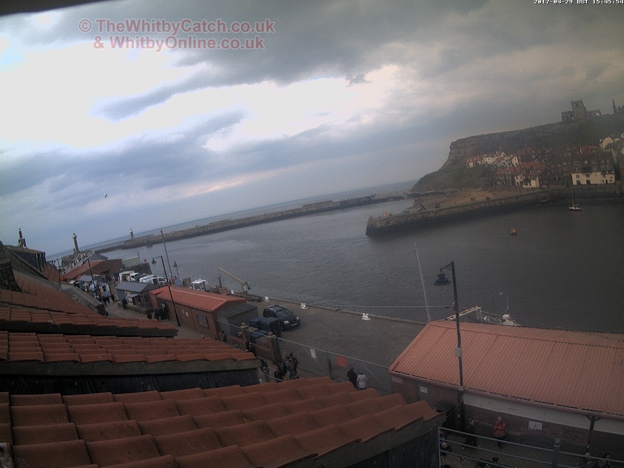 Whitby Sat 29th April 2017 15:46.