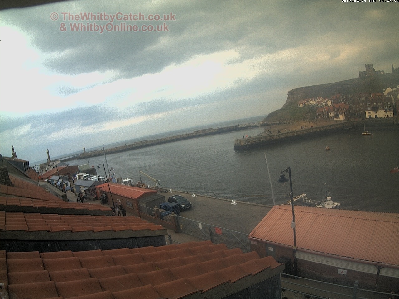 Whitby Sat 29th April 2017 15:48.