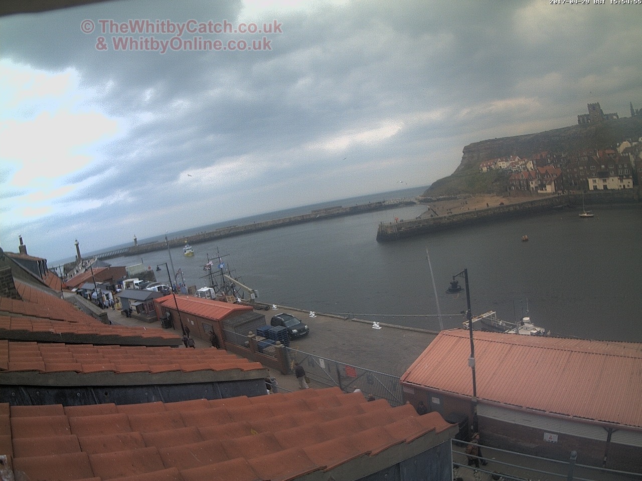 Whitby Sat 29th April 2017 15:55.