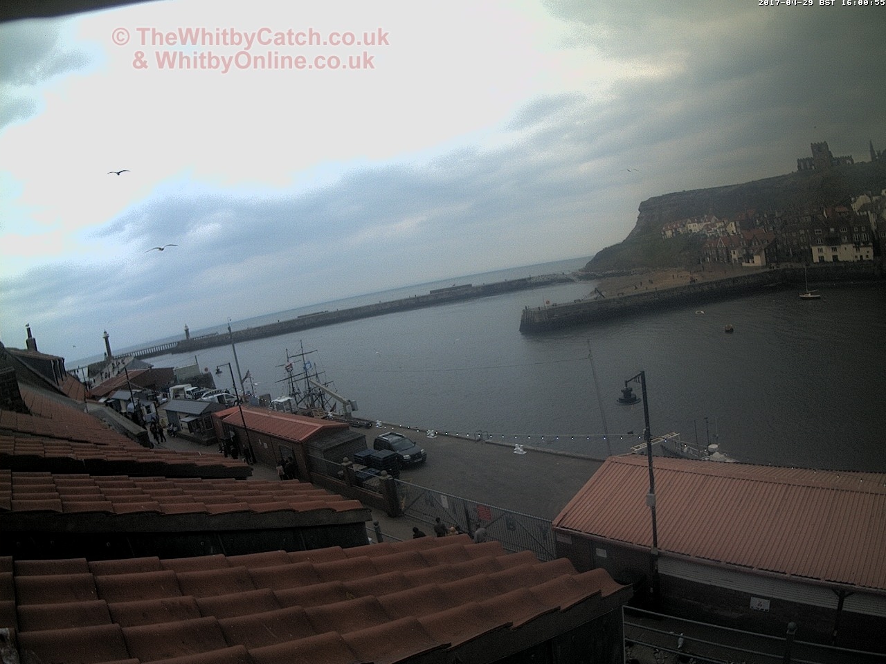 Whitby Sat 29th April 2017 16:01.