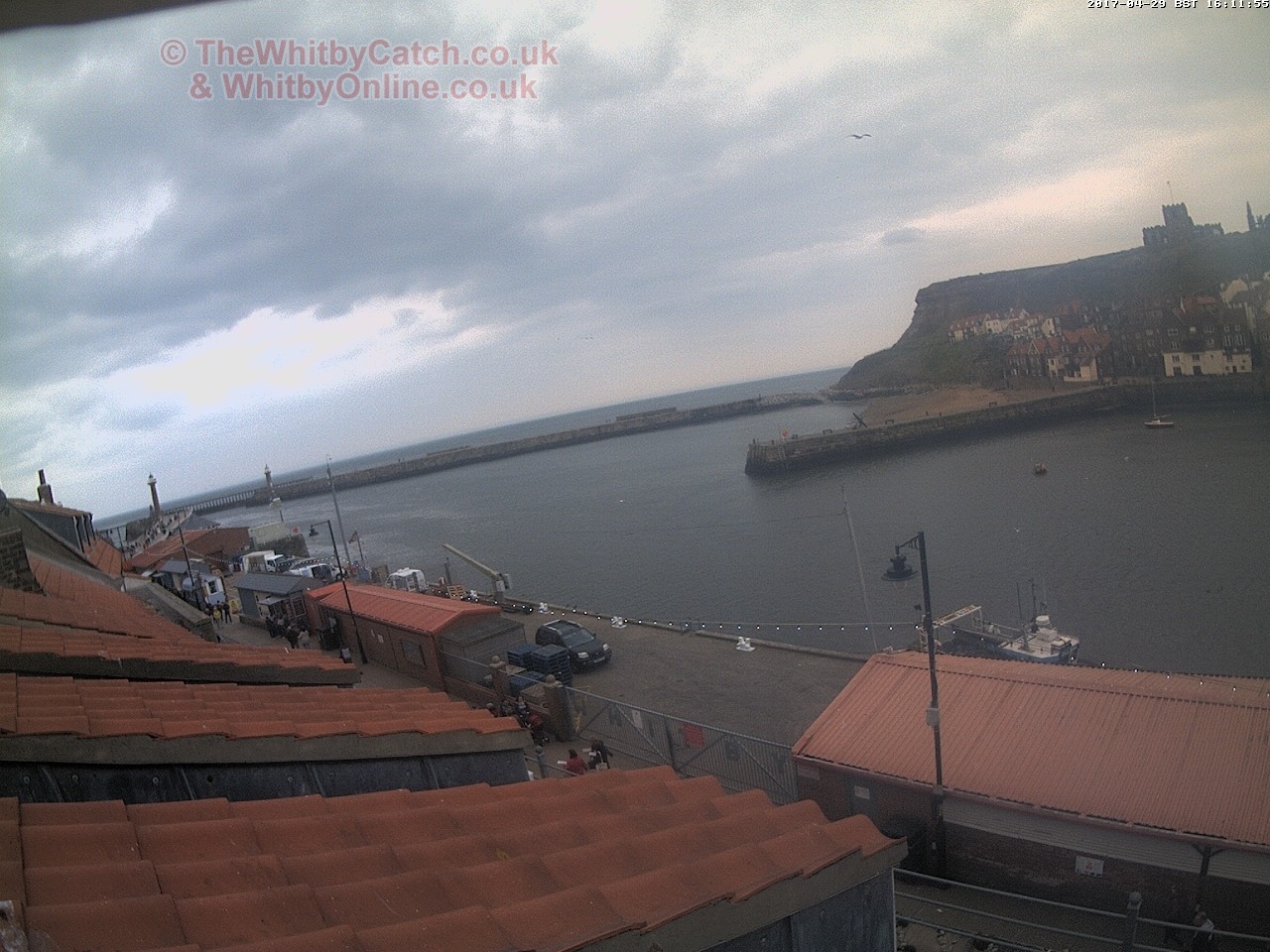 Whitby Sat 29th April 2017 16:12.