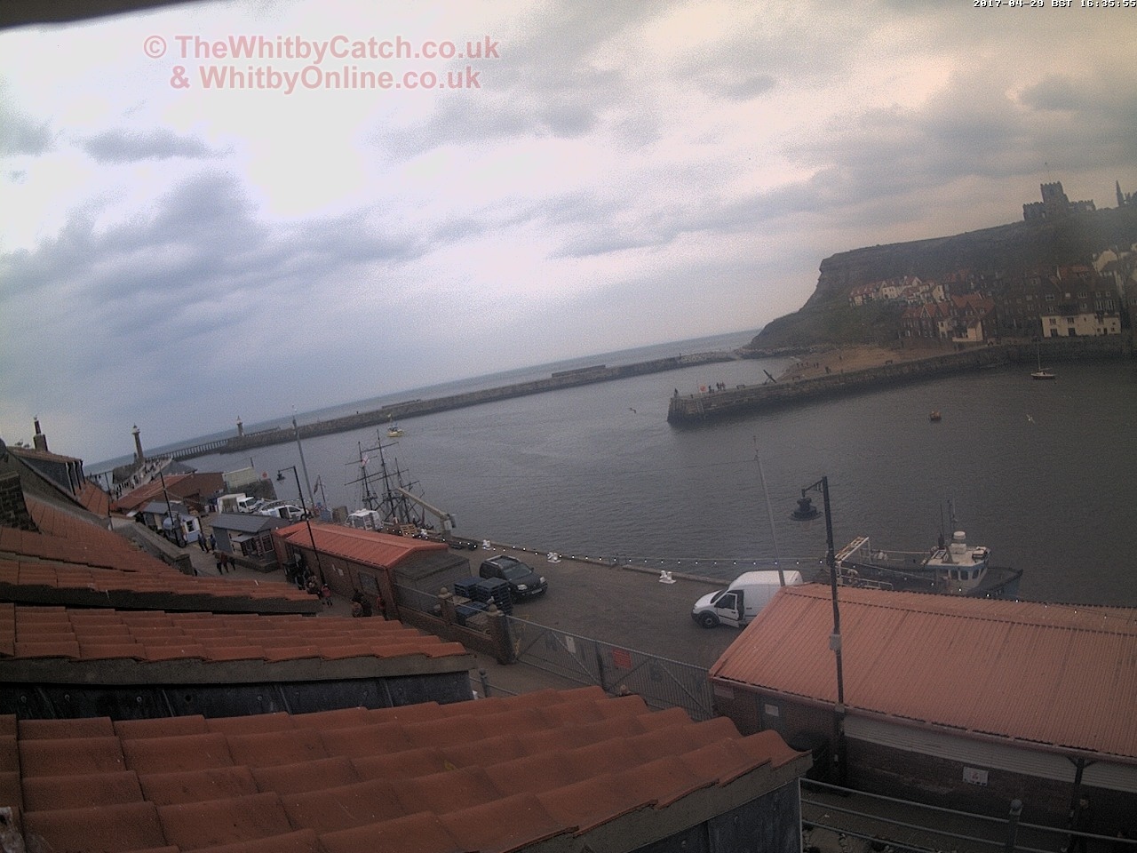 Whitby Sat 29th April 2017 16:36.