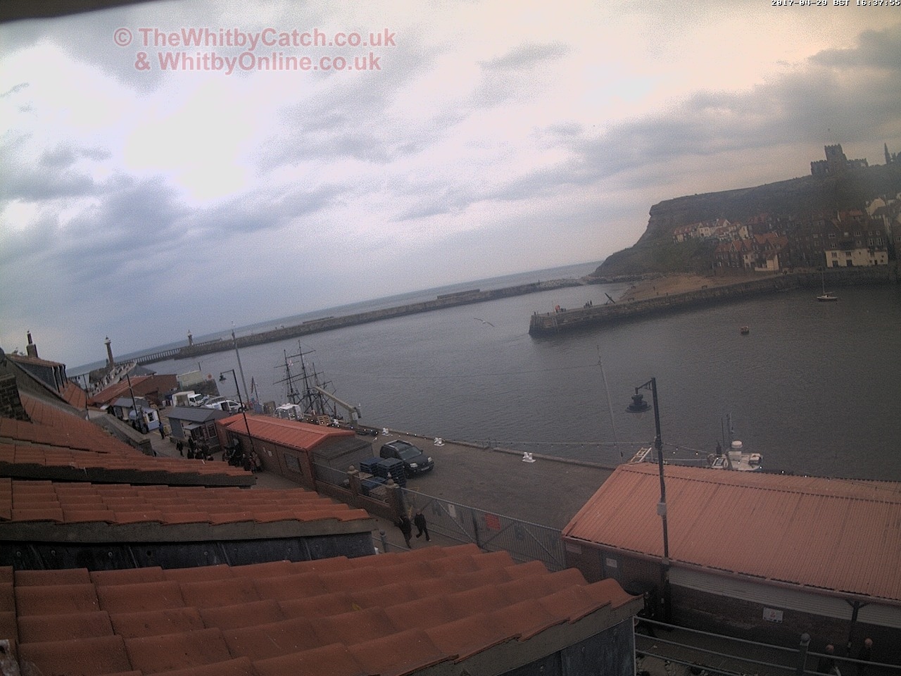 Whitby Sat 29th April 2017 16:38.