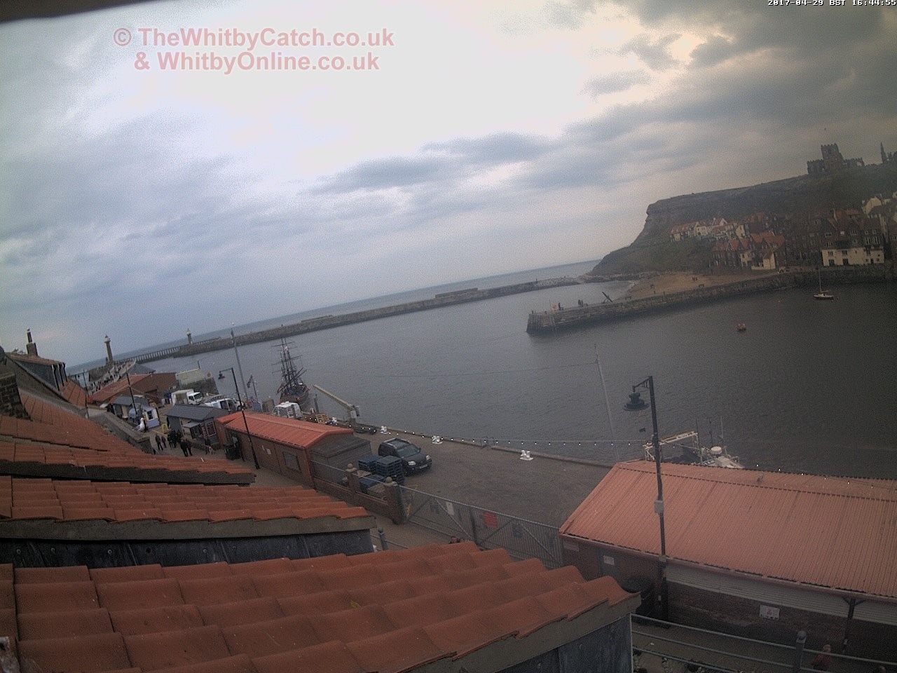 Whitby Sat 29th April 2017 16:45.