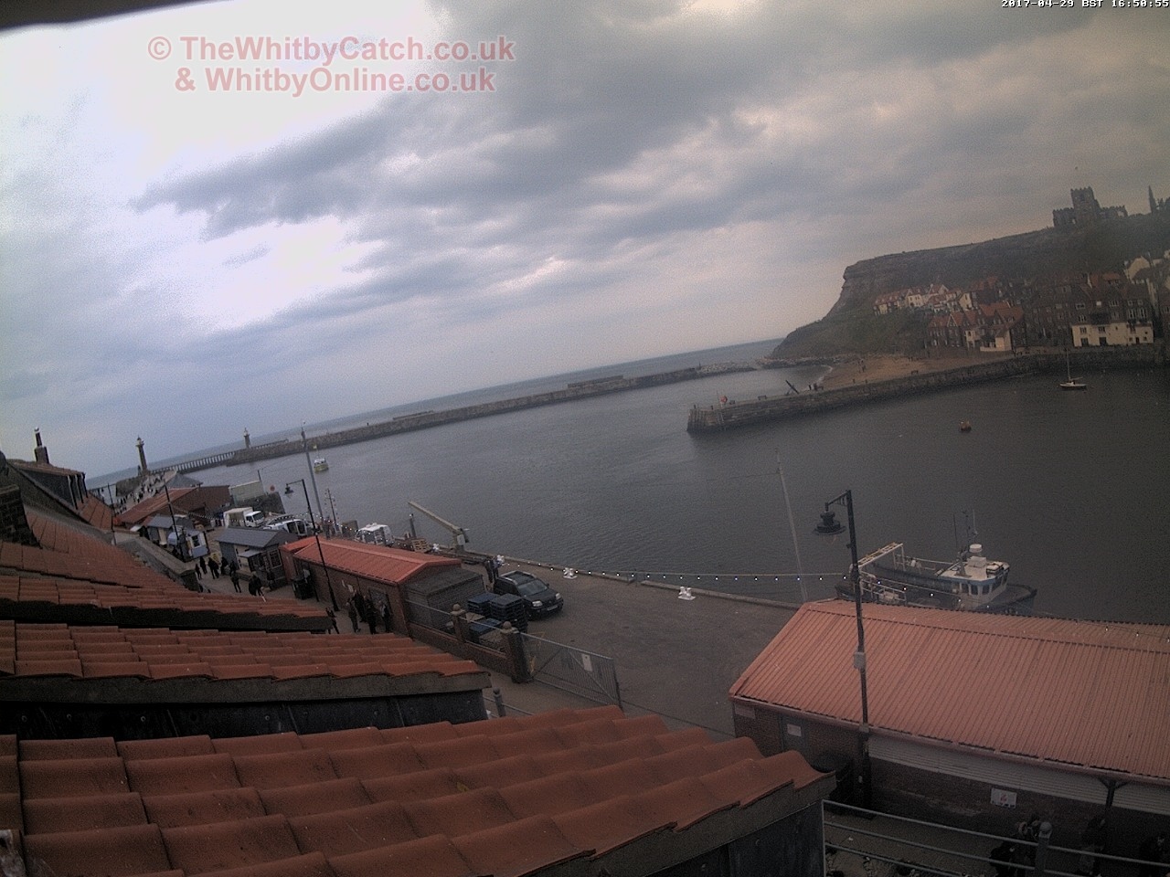 Whitby Sat 29th April 2017 16:51.