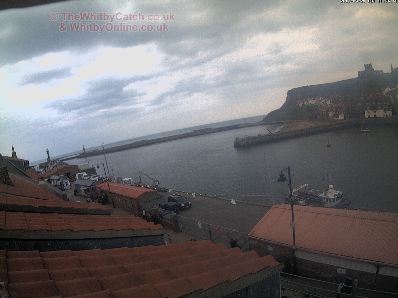 Whitby Sat 29th April 2017 16:57.