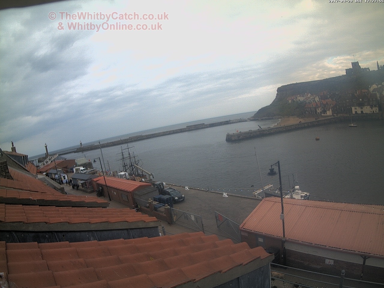 Whitby Sat 29th April 2017 17:28.