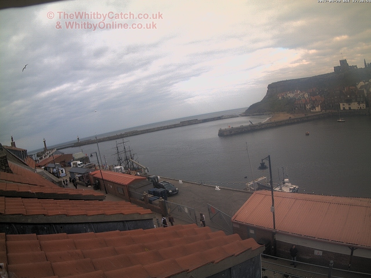 Whitby Sat 29th April 2017 17:39.